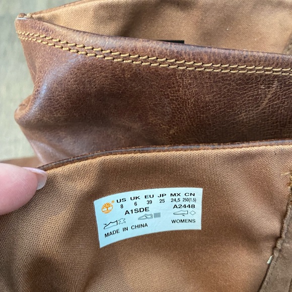 Womens Timberland Boots - Picture 3 of 6